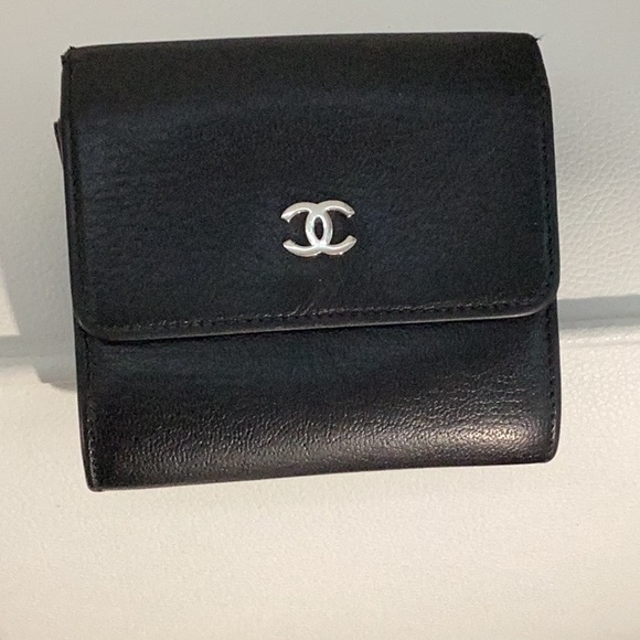 Compact Chanel Wallet Show Listing As Is
